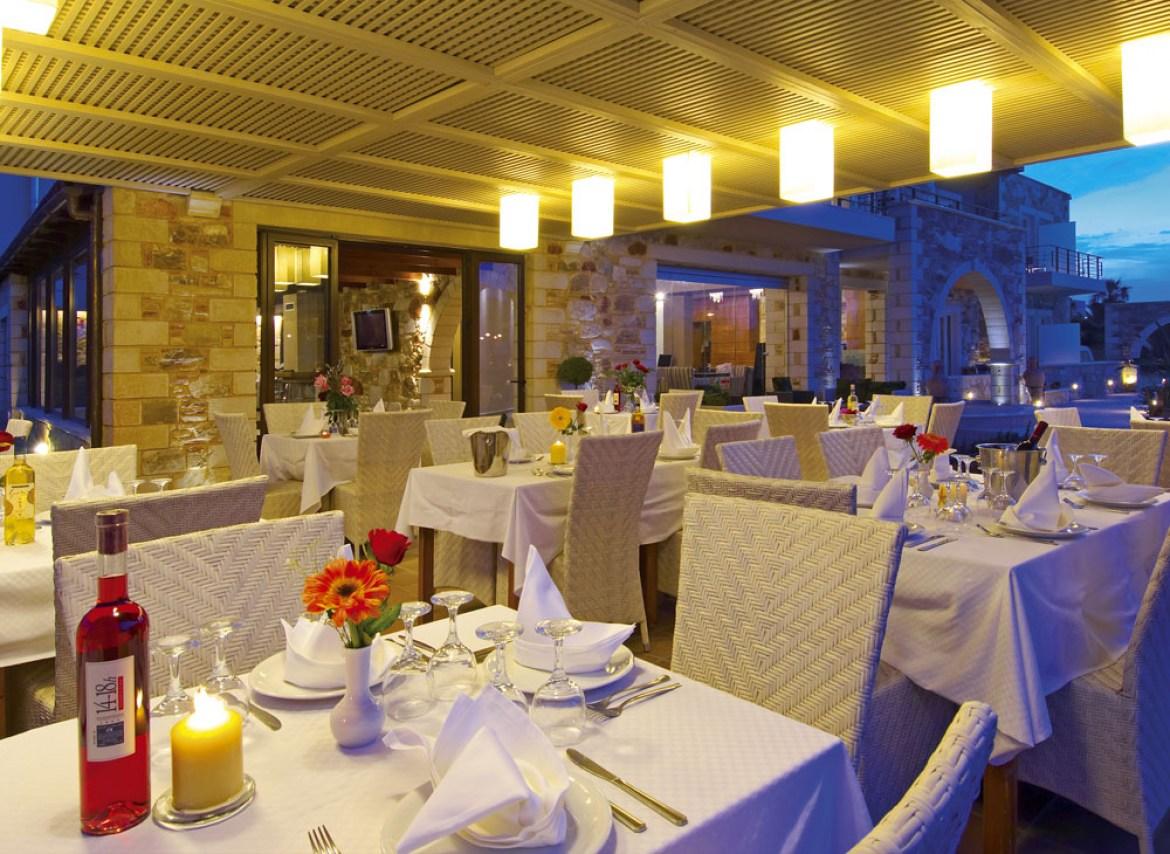 Mistral Hotel - Singles Only Maleme Екстериор снимка